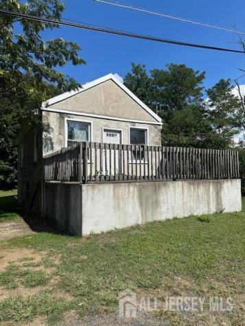135 Mcknight Avenue Monroe NJ 08831