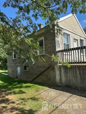 135 Mcknight Avenue Monroe NJ 08831