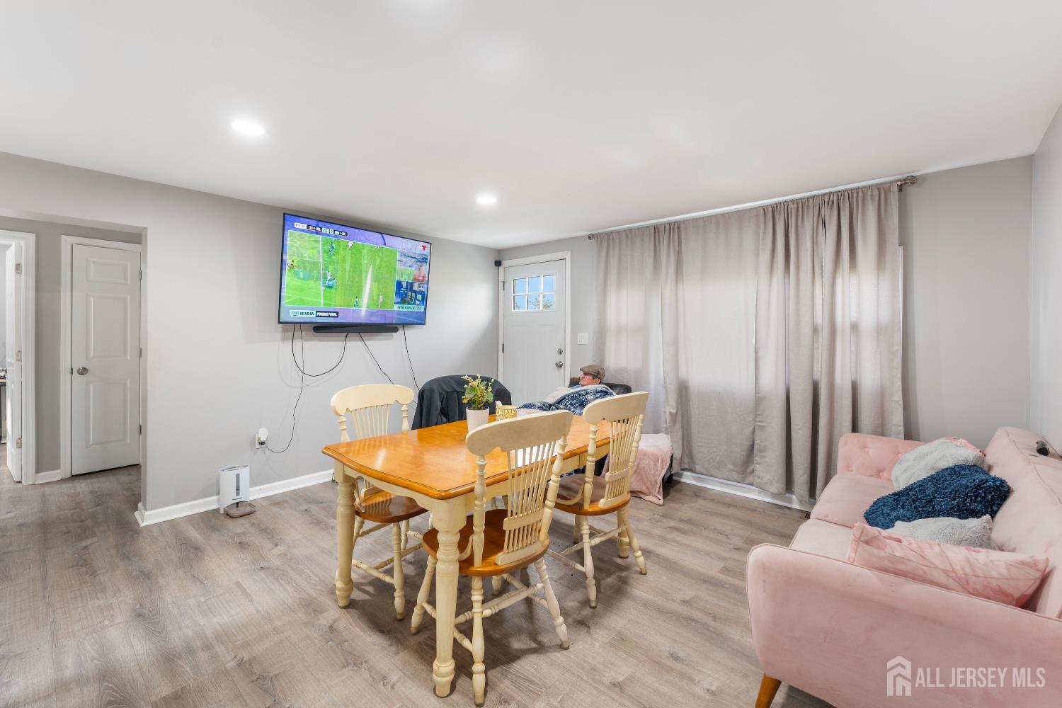 325-503 Roycefield Road Hillsborough NJ 08844