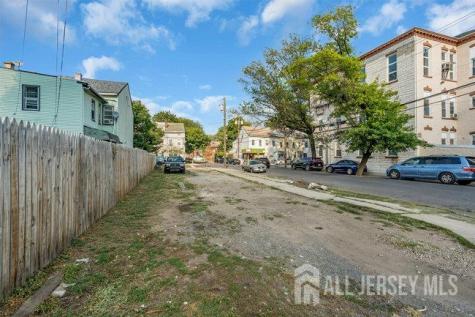 101-103 Sherman Avenue Trenton NJ 08638