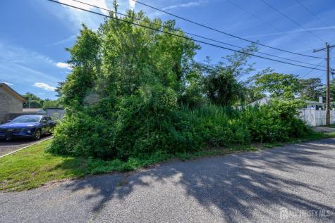 22 Walnut Street Ocean Twp NJ 08758