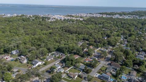 22 Walnut Street Ocean Twp NJ 08758