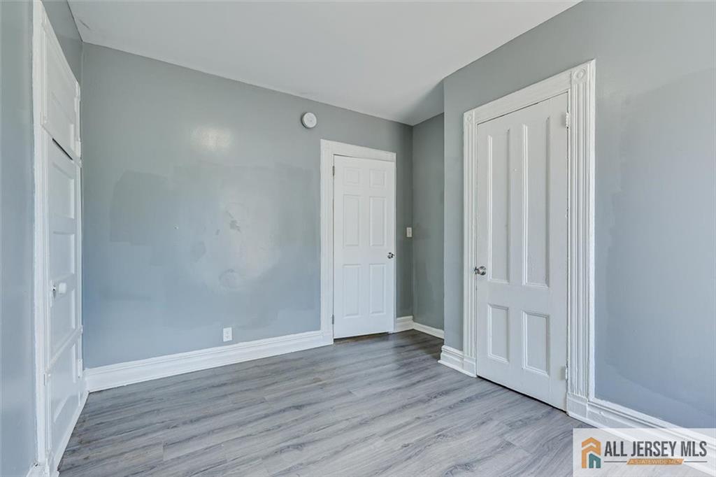 37 Blum Street Newark NJ 07103