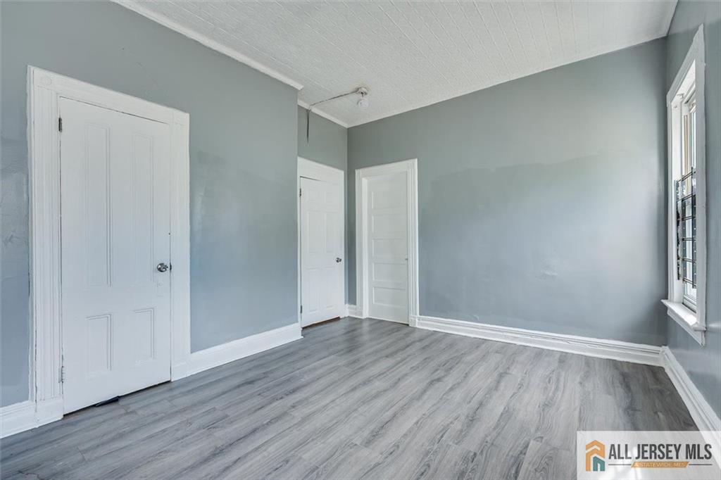 37 Blum Street Newark NJ 07103