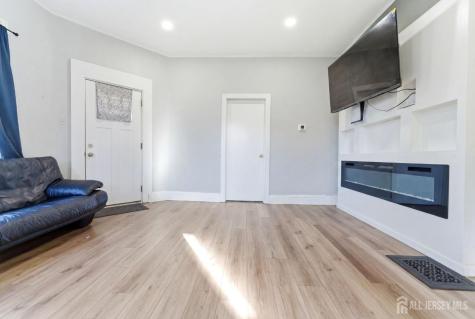 822-24 W 6th Street Plainfield NJ 07063