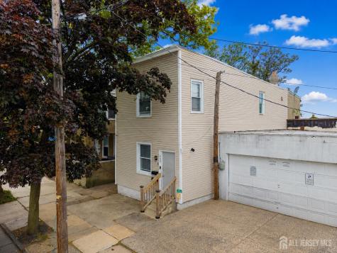409 Ogden Place Perth Amboy NJ 08861