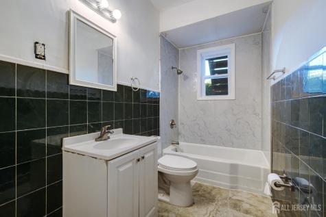 409 Ogden Place Perth Amboy NJ 08861