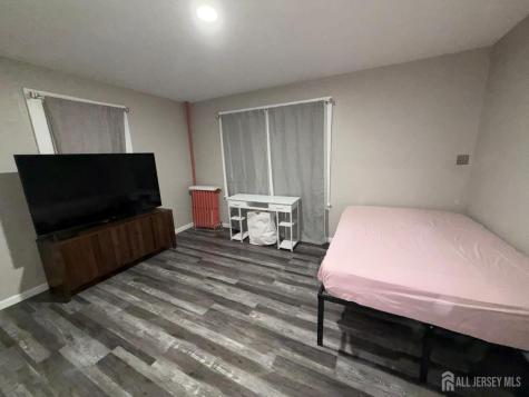 126 Jones Avenue New Brunswick NJ 08901