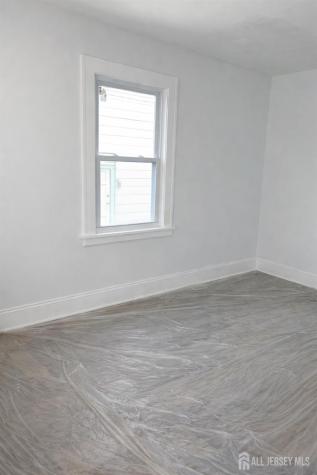 126 Jones Avenue New Brunswick NJ 08901