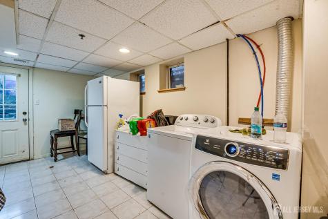 93 Easton Avenue New Brunswick NJ 08901