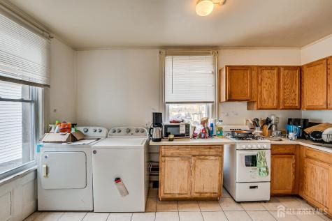 93 Easton Avenue New Brunswick NJ 08901
