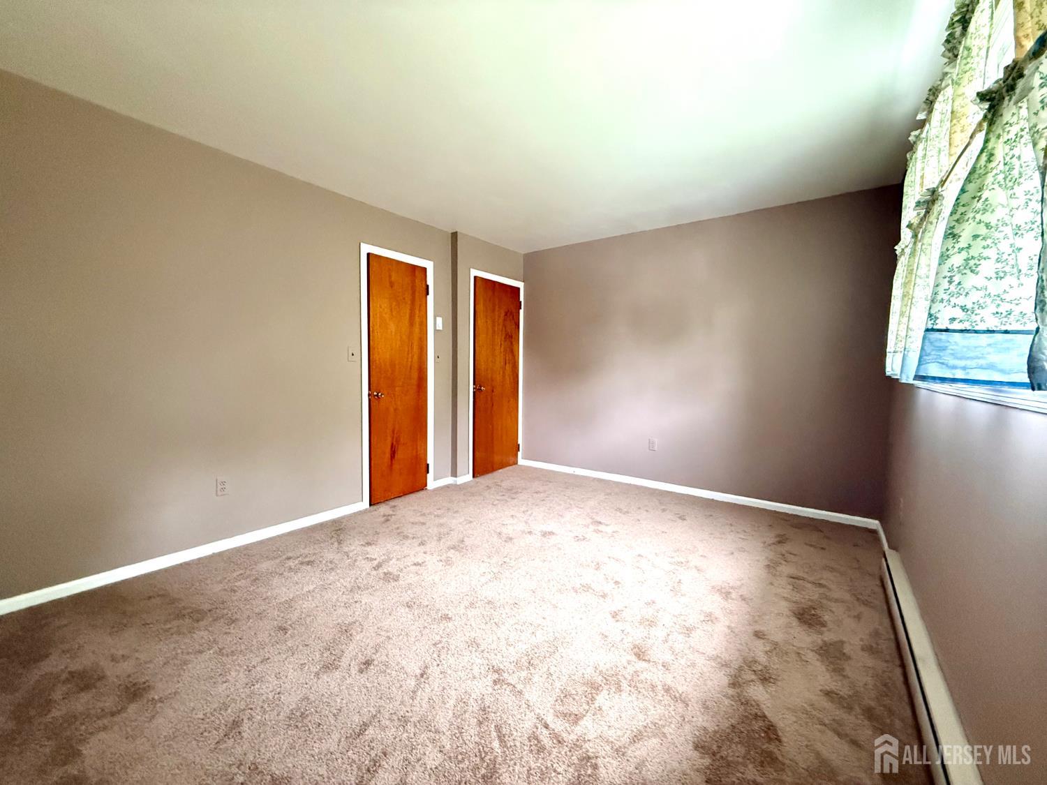 528-530 Leffert Street South Amboy NJ 08879