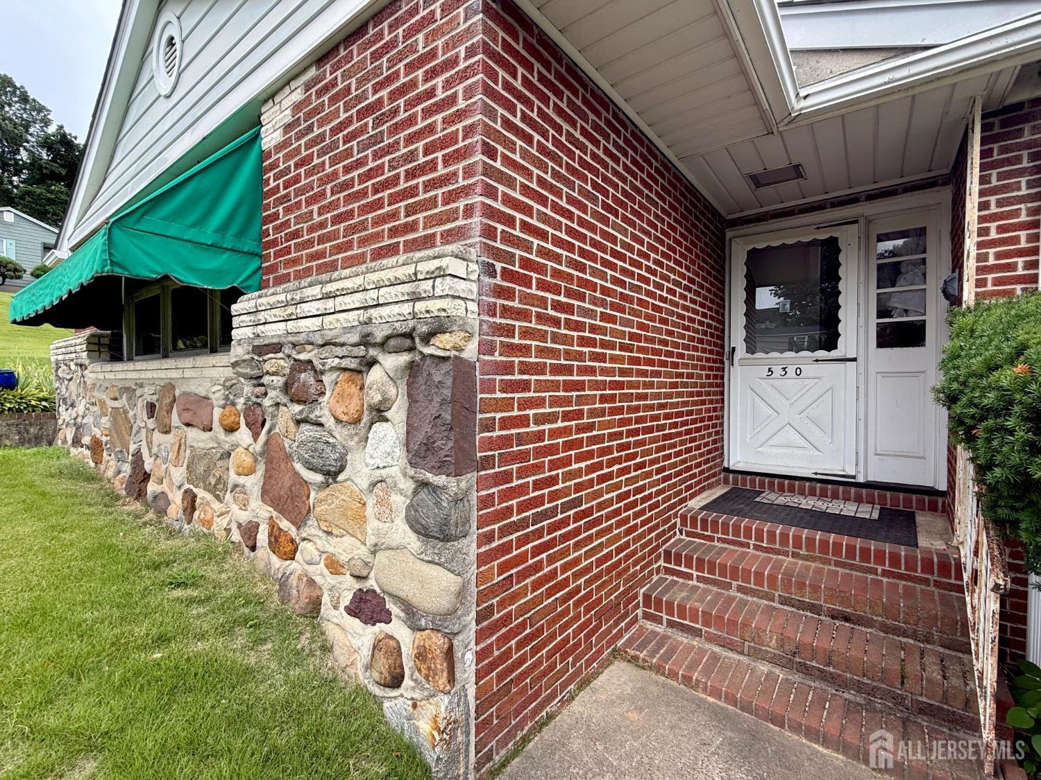 528-530 Leffert Street South Amboy NJ 08879