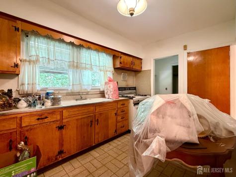 528-530 Leffert Street South Amboy NJ 08879