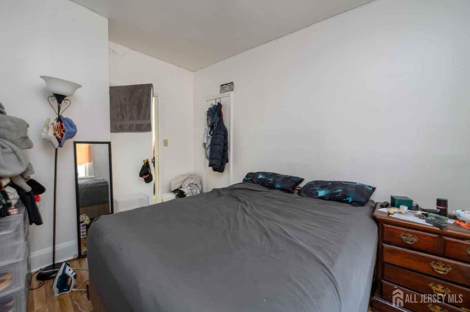 922 Amboy Avenue Perth Amboy NJ 08861