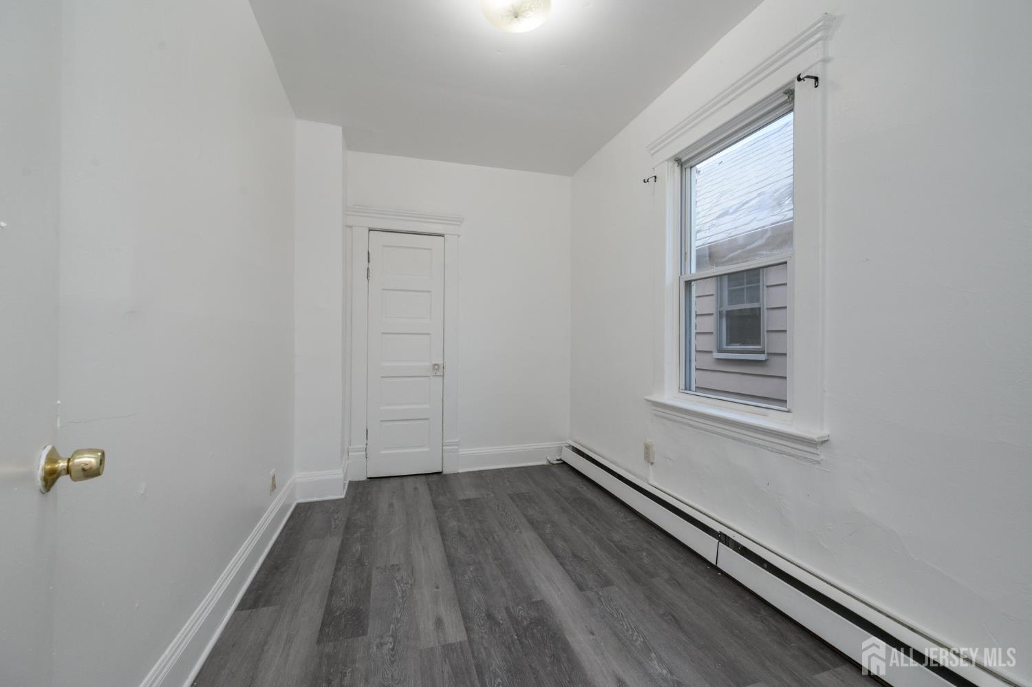 922 Amboy Avenue Perth Amboy NJ 08861