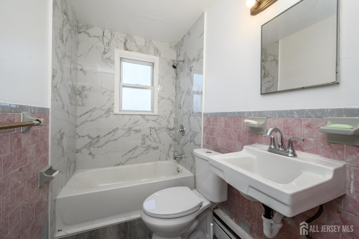 922 Amboy Avenue Perth Amboy NJ 08861