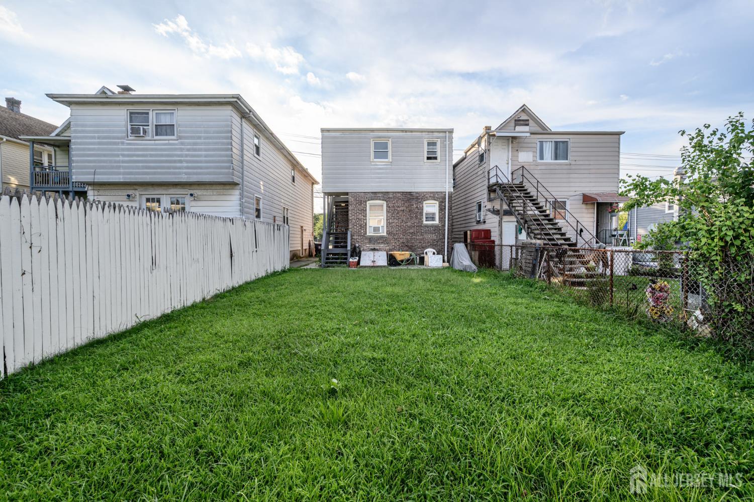 922 Amboy Avenue Perth Amboy NJ 08861