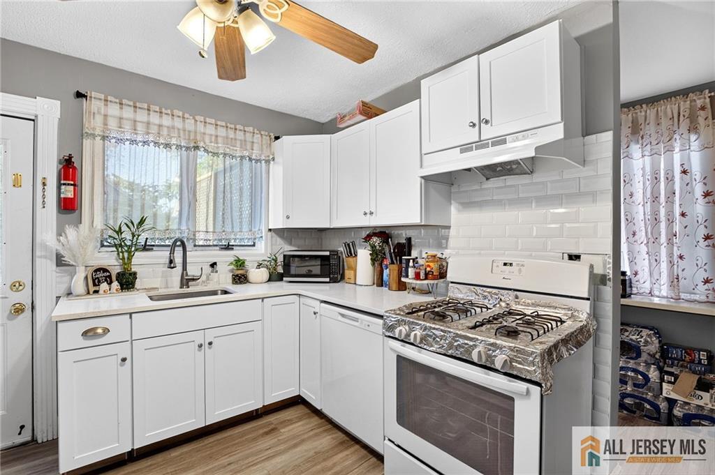 0-319-321 Runyon Avenue Middlesex NJ 08846