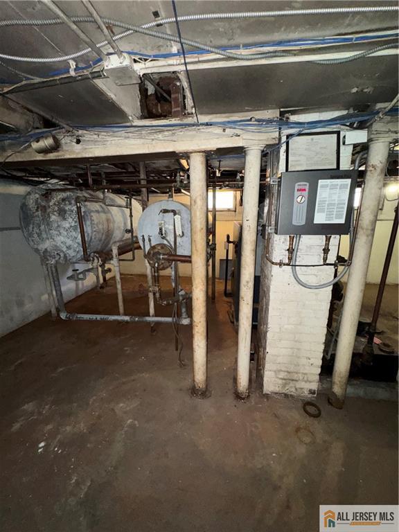 471 Lawrie Street Perth Amboy NJ 08861