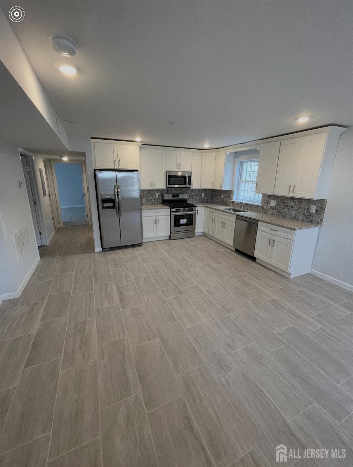 784 Bergen Street Newark NJ 07108