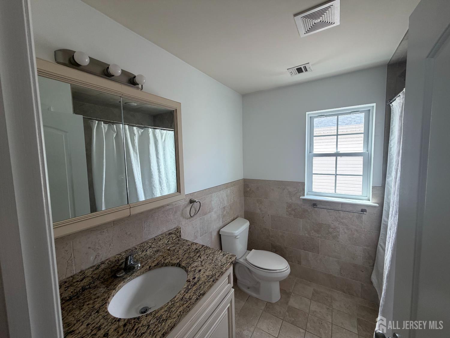 784 Bergen Street Newark NJ 07108