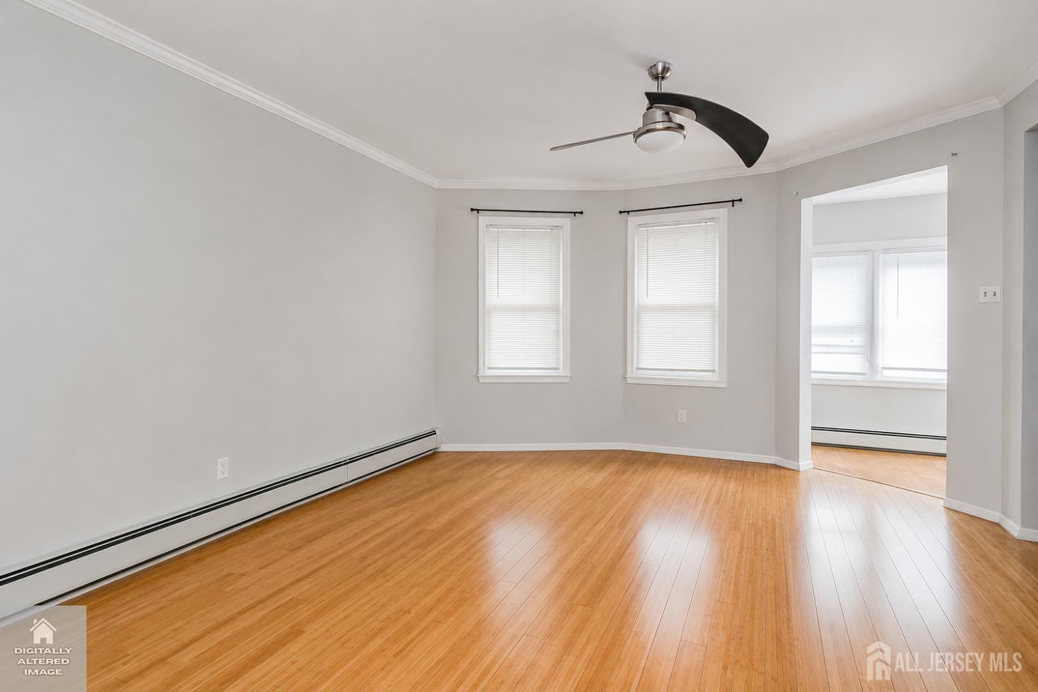 21 Gladstone Avenue Newark NJ 07106