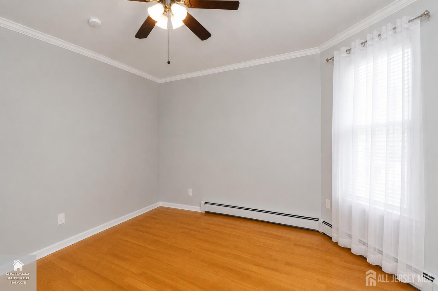 21 Gladstone Avenue Newark NJ 07106