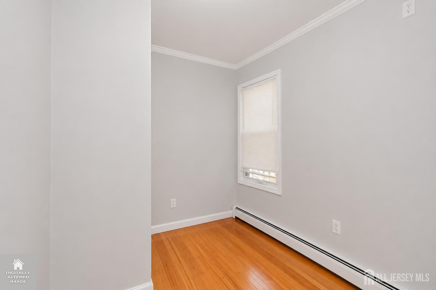 21 Gladstone Avenue Newark NJ 07106