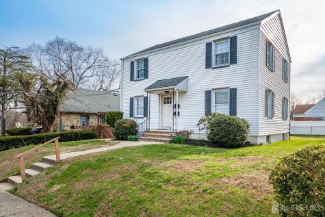 346 N 6th Avenue N Manville NJ 08835