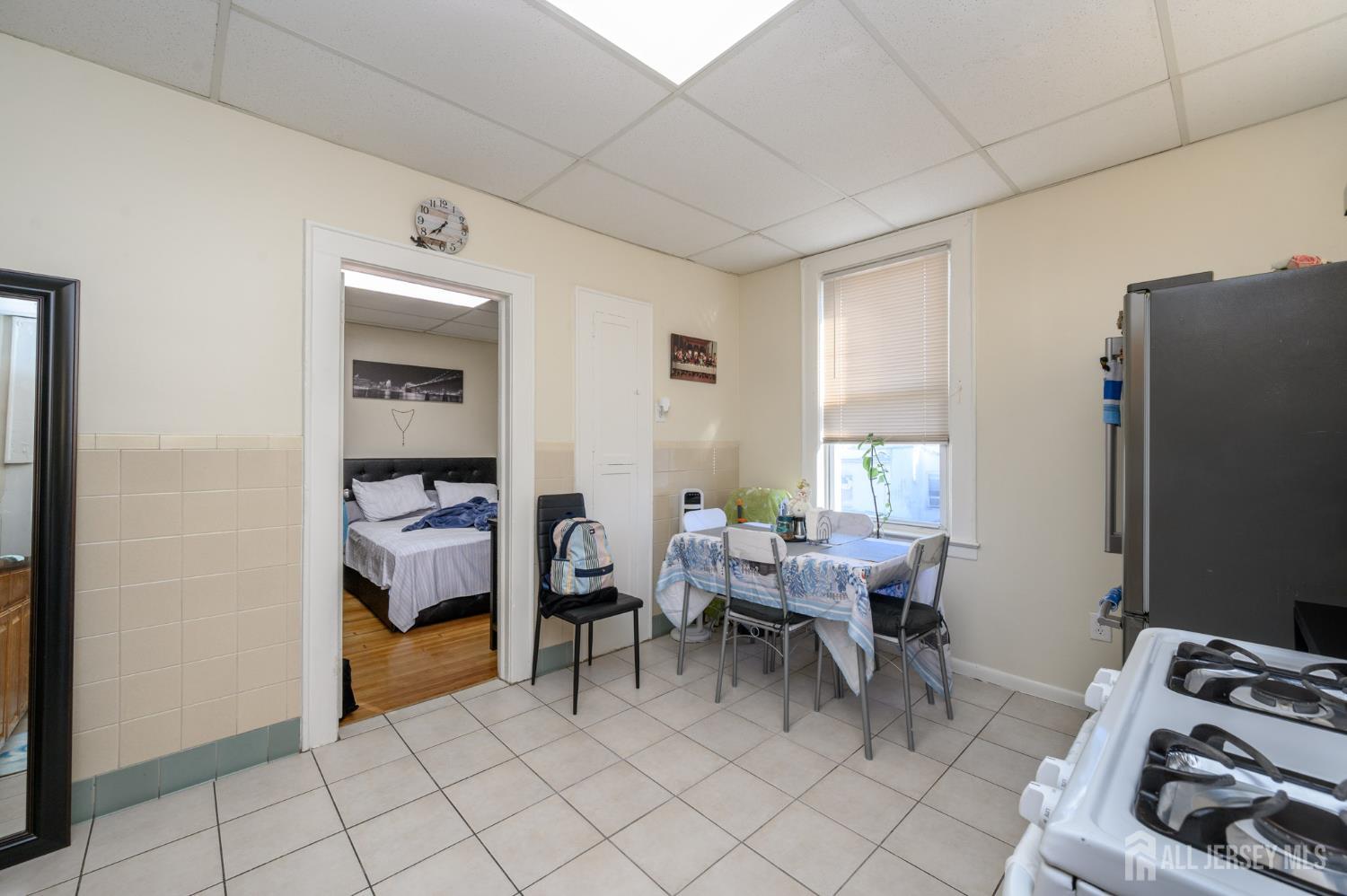 427-429 N 12th Street N Newark NJ 07107
