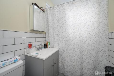 427-429 N 12th Street N Newark NJ 07107