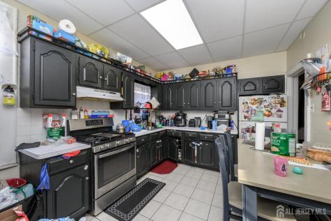 427-429 N 12th Street N Newark NJ 07107