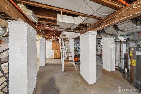 44 State Street East Orange NJ 07017