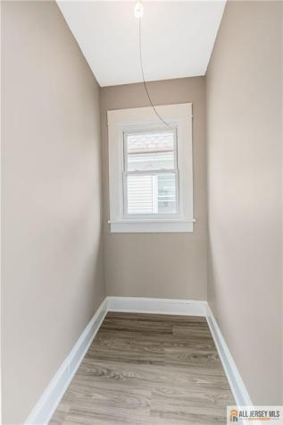 105 Louis Street New Brunswick NJ 08901