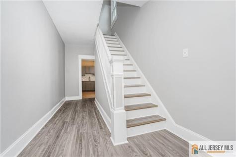 105 Louis Street New Brunswick NJ 08901