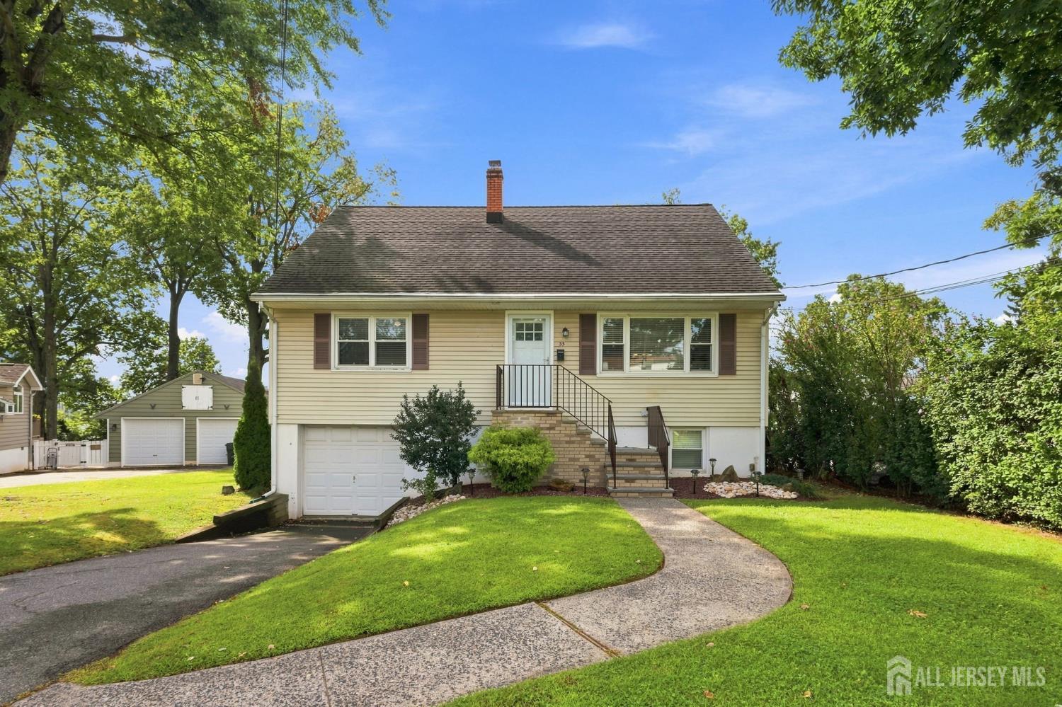 33 Willow Avenue Iselin NJ 08830
