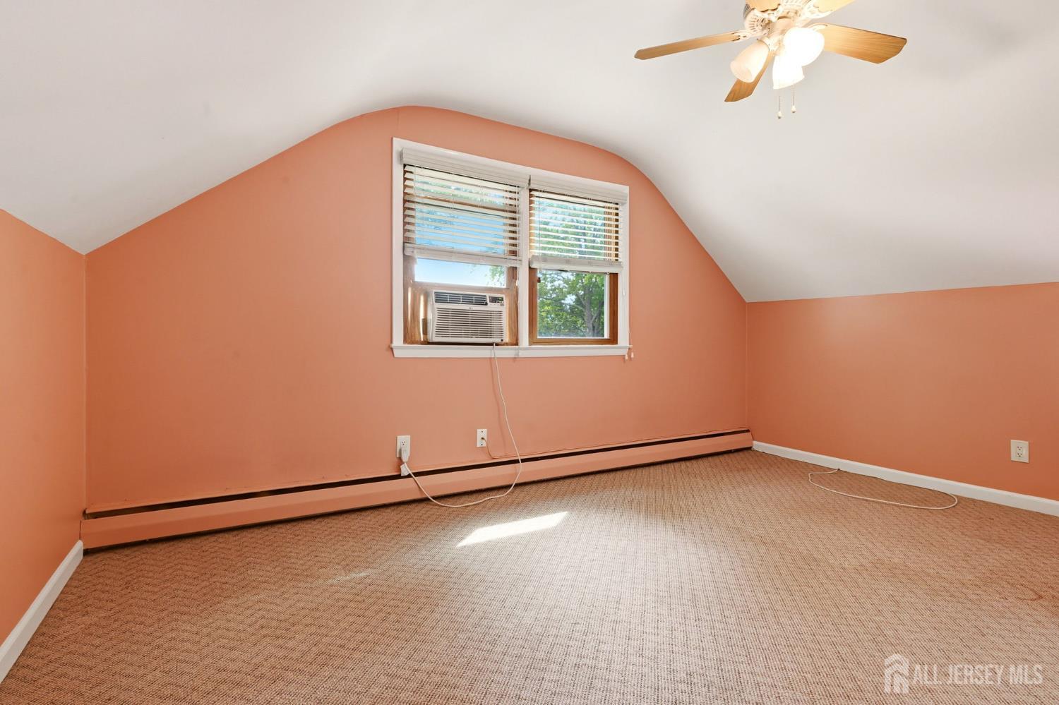 33 Willow Avenue Iselin NJ 08830