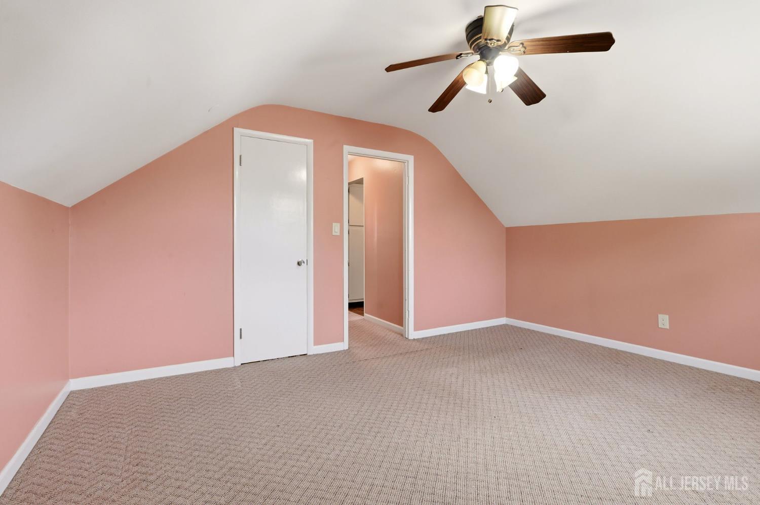 33 Willow Avenue Iselin NJ 08830