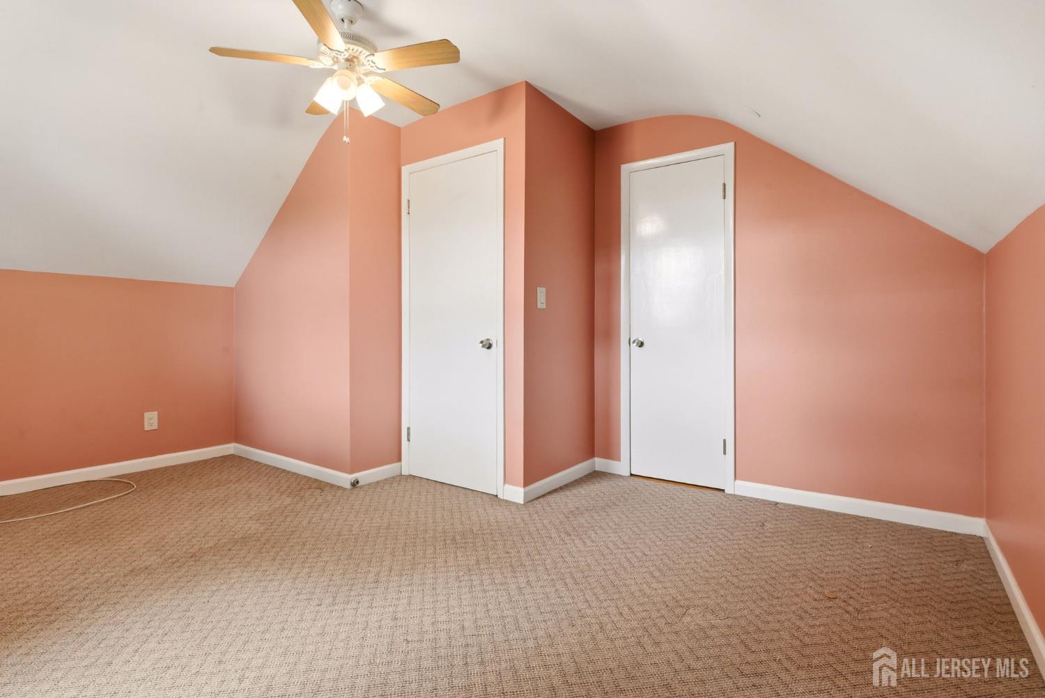 33 Willow Avenue Iselin NJ 08830