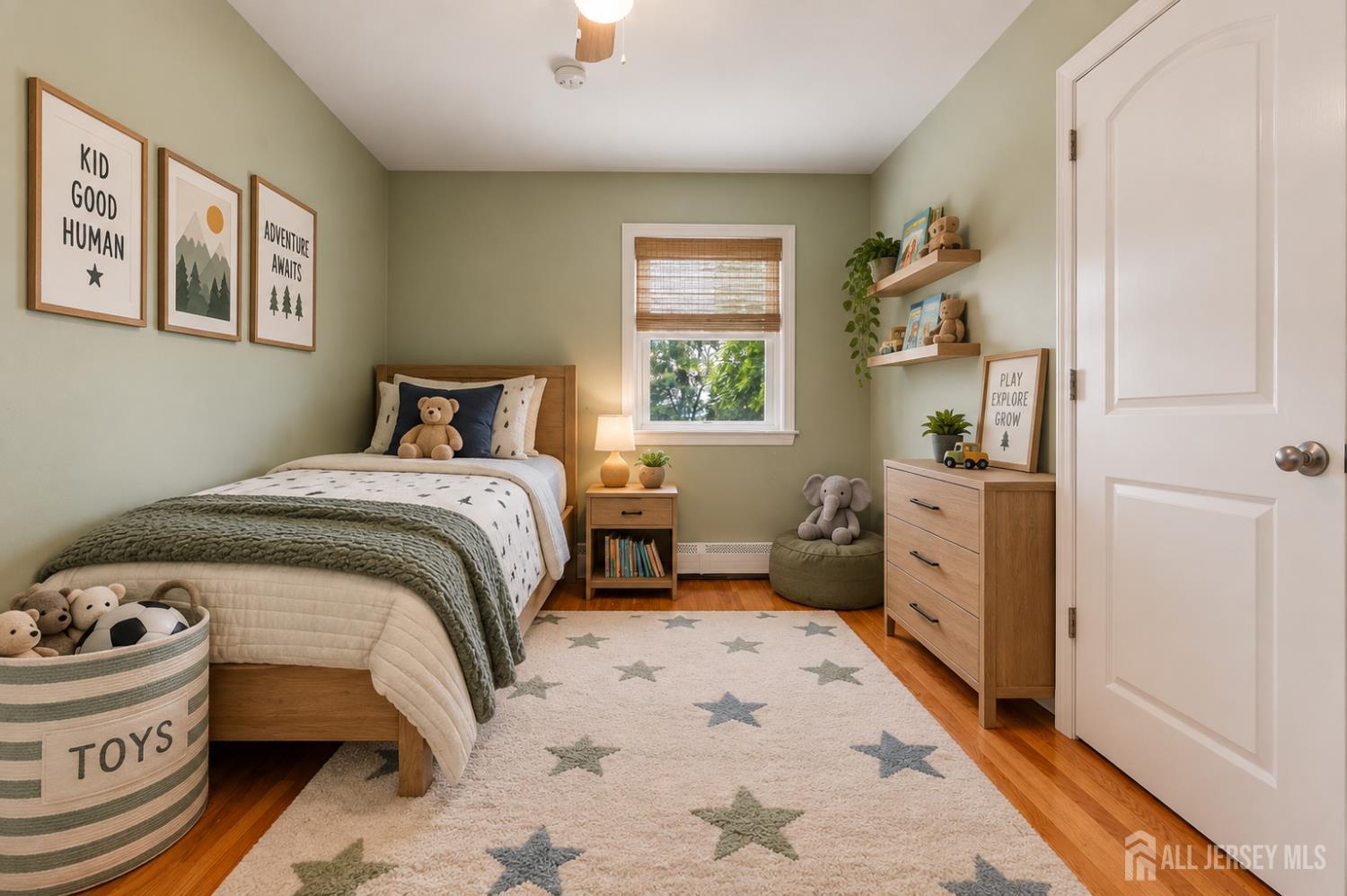 33 Willow Avenue Iselin NJ 08830
