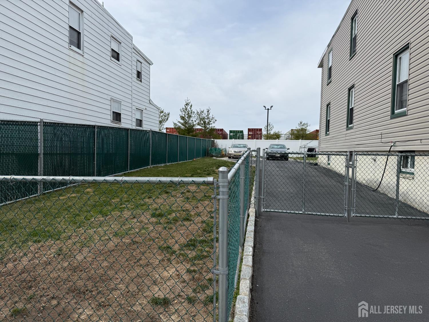 31 Edwin Street Carteret NJ 07008