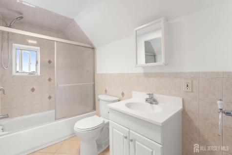 23 Leick Avenue Carteret NJ 07008