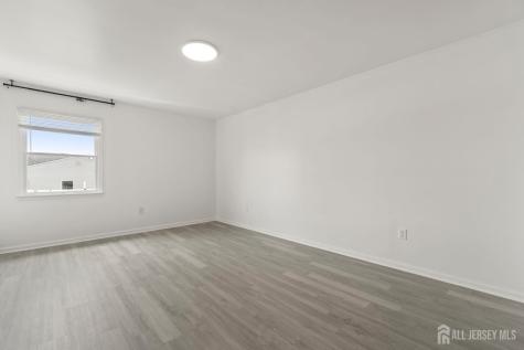 23 Leick Avenue Carteret NJ 07008