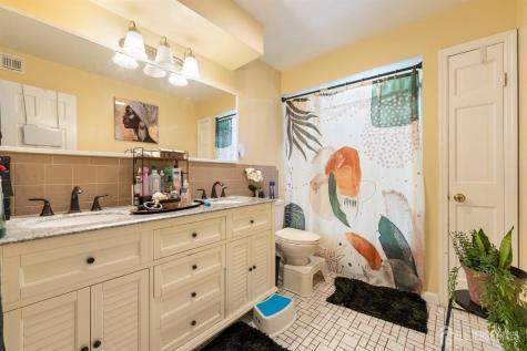 23 Leick Avenue Carteret NJ 07008