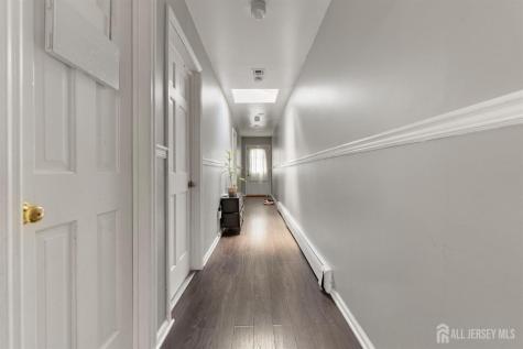 23 Leick Avenue Carteret NJ 07008