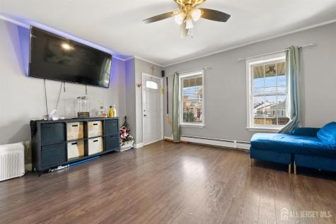 23 Leick Avenue Carteret NJ 07008
