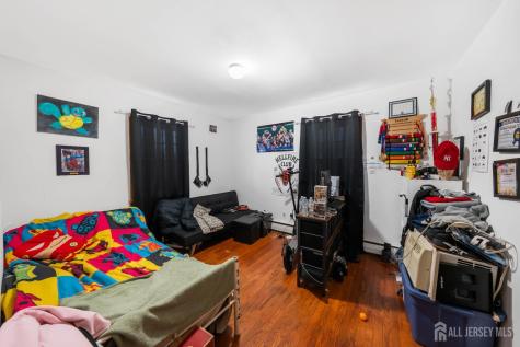 34 Henry Street Port Reading NJ 07064