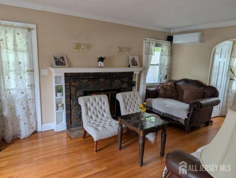 134 E Curtis Street Linden NJ 07036