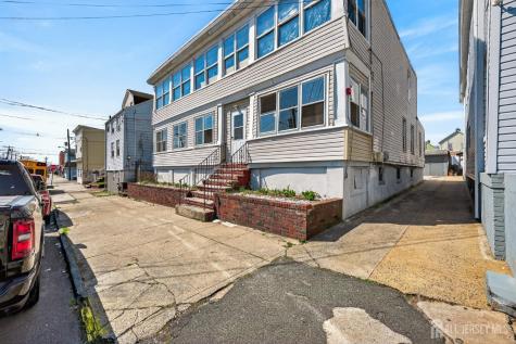 361 Prospect Street Perth Amboy NJ 08861